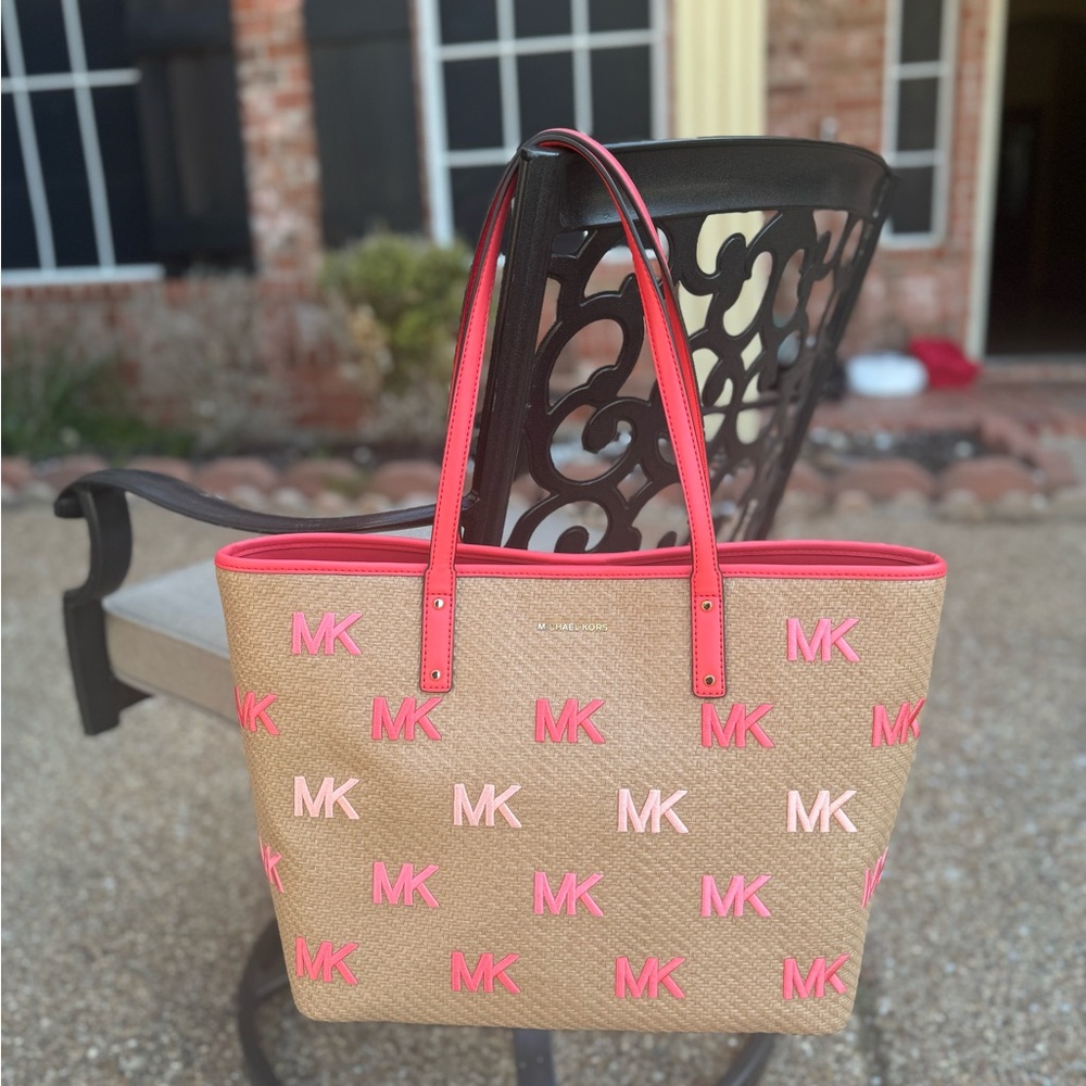 Michael Kors Carter Large Open Tote Logo Straw Bag Dahlia Multi One Size